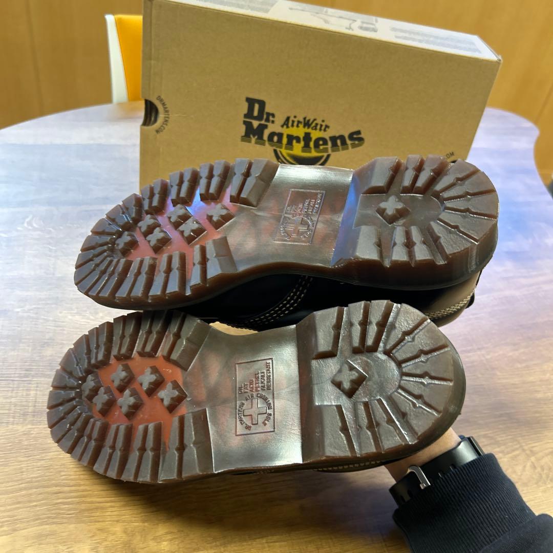 Dr. Martens LOWELL 定価29700円