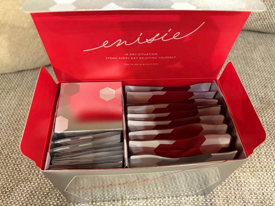 enisie エニシー　グローパック　フェイシャルジェルパック