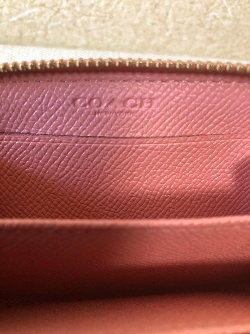 極美品【COACH】コーチ スモール ジップ アラウンド カード ケース