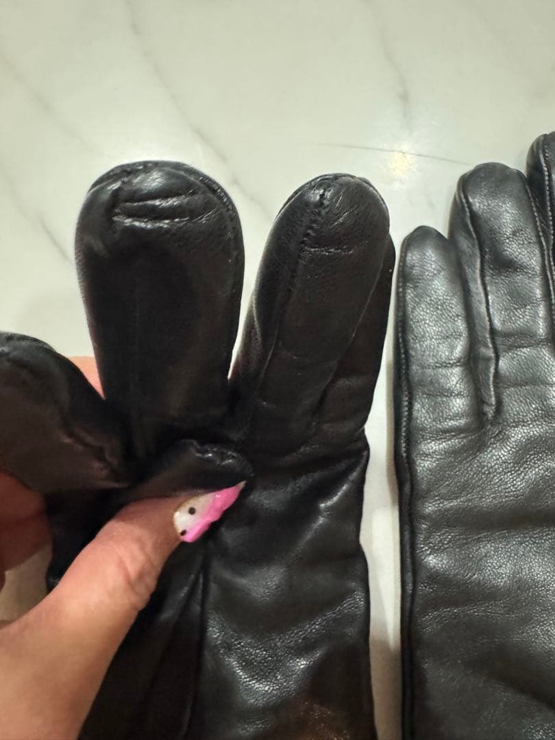 超美品！GUCCI ブラックレザー手袋 7.5 保存袋付き
