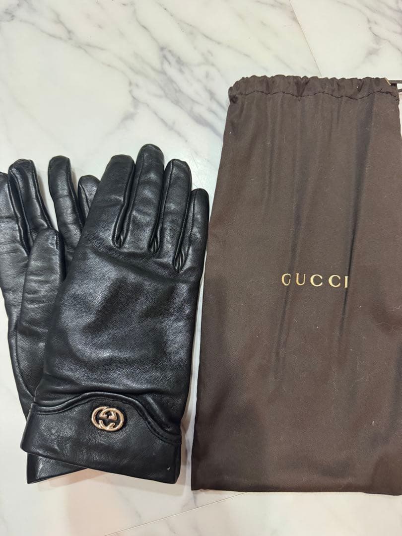 超美品！GUCCI ブラックレザー手袋 7.5 保存袋付き
