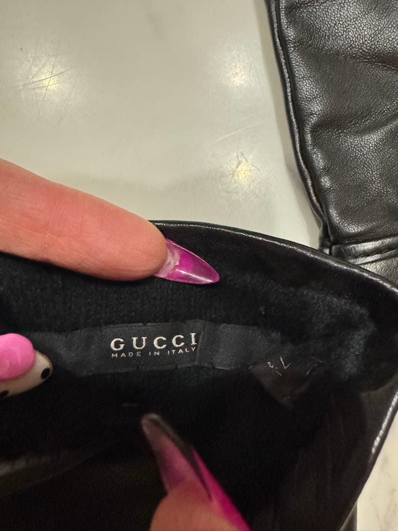 超美品！GUCCI ブラックレザー手袋 7.5 保存袋付き