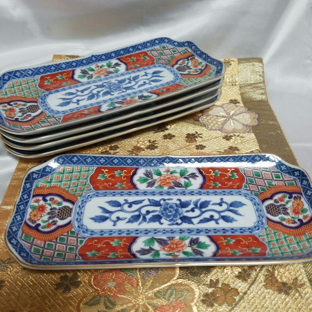 【未使用】　◆ 有田焼 ◆　明宝窯 　染付間取花文　金彩古伊万里 八角長皿揃