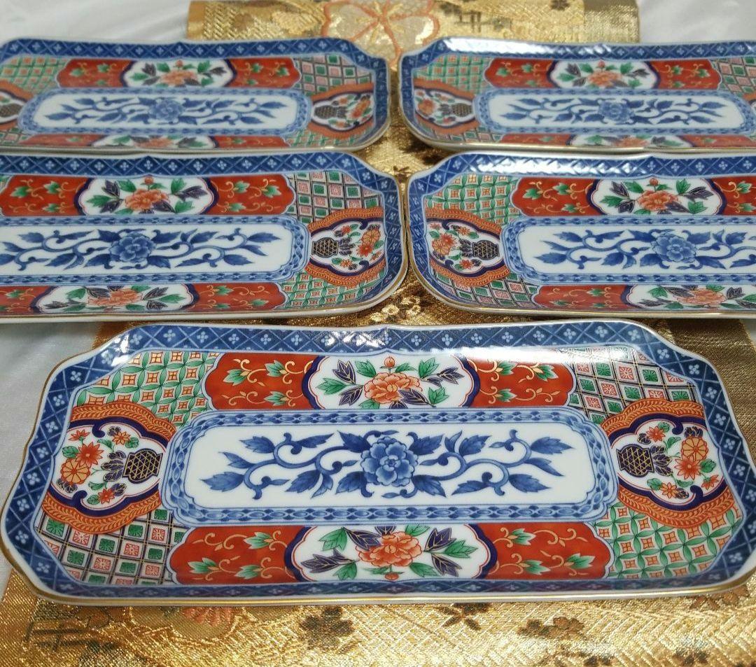 【未使用】　◆ 有田焼 ◆　明宝窯 　染付間取花文　金彩古伊万里 八角長皿揃