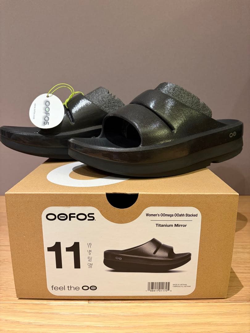 希少28cm美品・厚底リカバリーサンダルOOFOSウーフォスBLACK