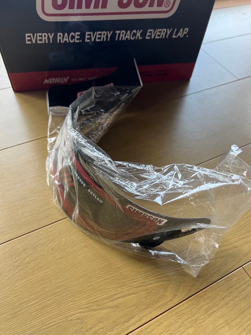 SIMPSON スーパーバンディット13 スカレイプ ス　限定品