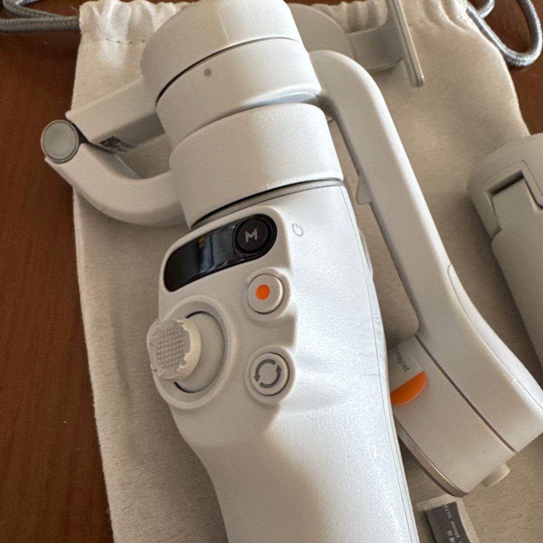 【値下げ交渉はうかがっておりません】DJI osmo mobile6