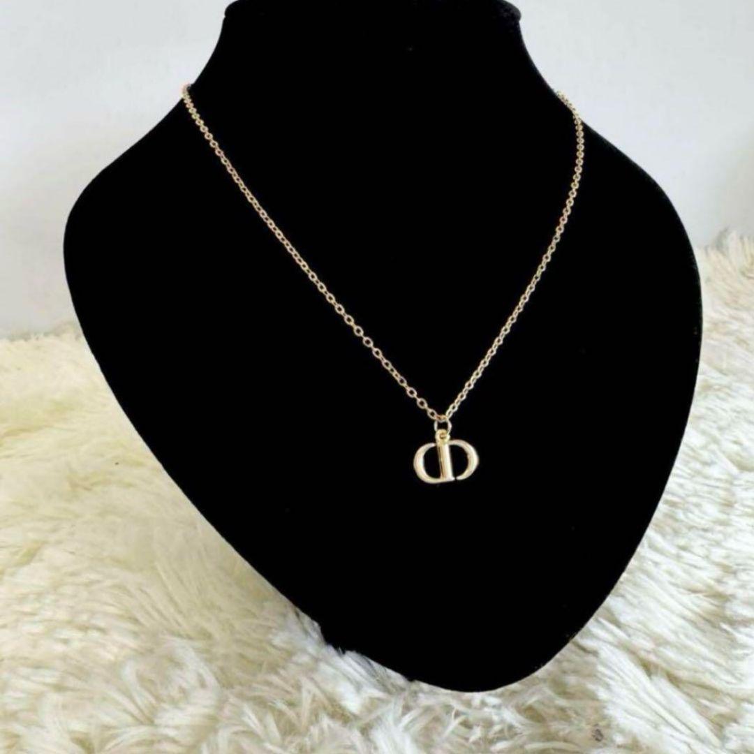 【新品】Christian Dior ディオール チャーム&ネックレス 箱付き！