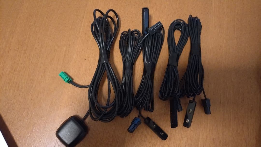 carrozzeria 楽ナビ AVIC-RW72　地図2021年度