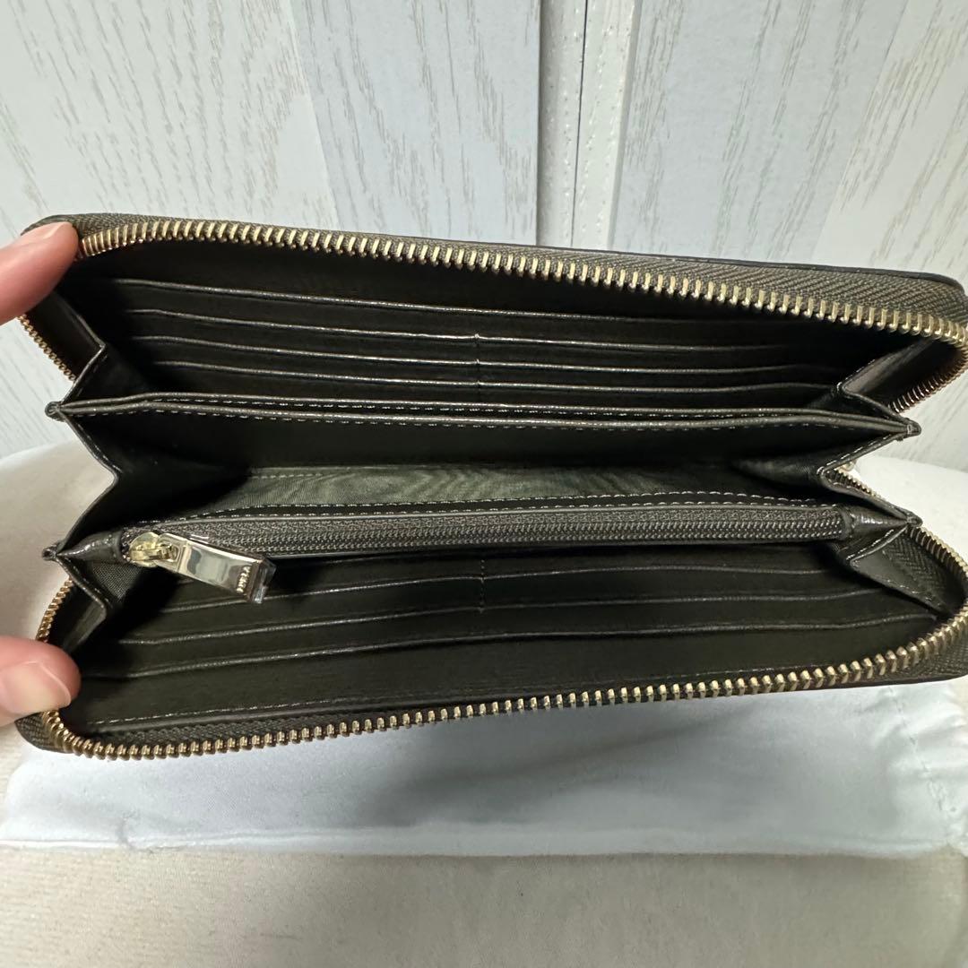 フルラ 長財布 オリーブ グリーン系 新品 未使用 バビロン