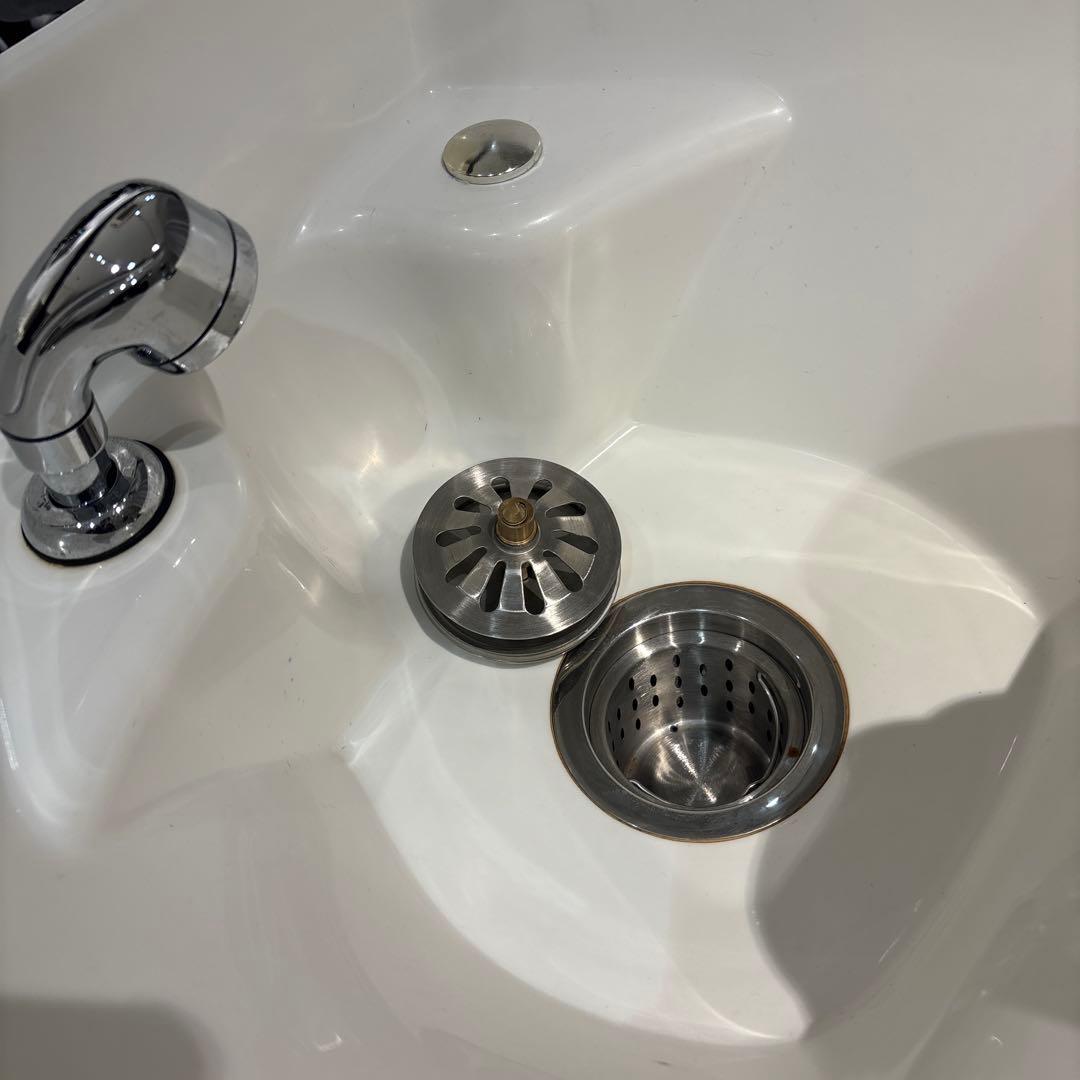 【訪問美容・出張美容】移動式シャンプー台