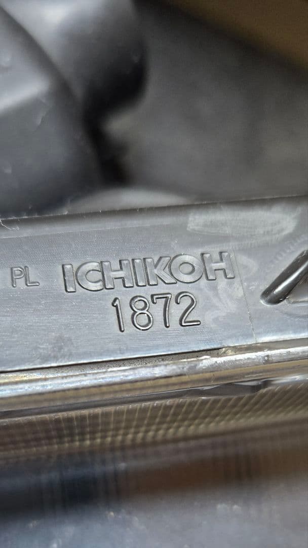 スペーシア 左ヘッドライト