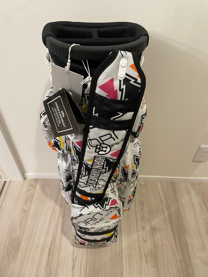 新品　HORN GMT ホーン ガーメント ホワイト　キャディバッグ