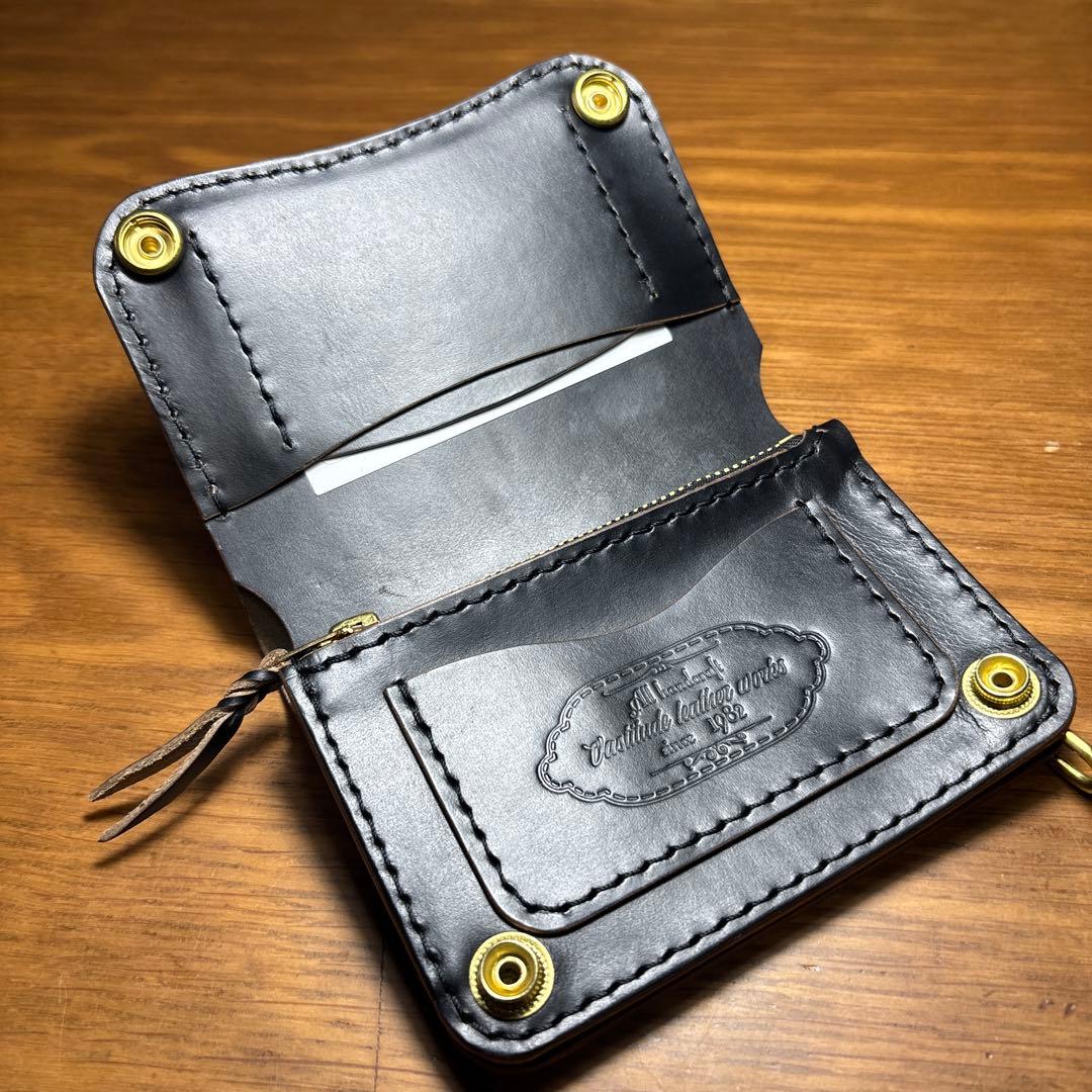 M KOTARO 2つ折りウォレット