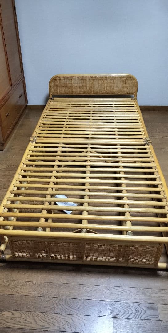 MAXさま専用 藤(ラタン)のベッド 直接引き渡し限定　2台セット