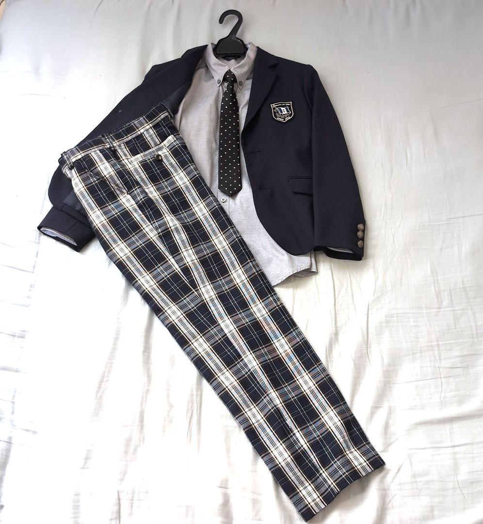 ■美品■コムサイズム■男の子フォーマルスーツ【150】■卒業式■