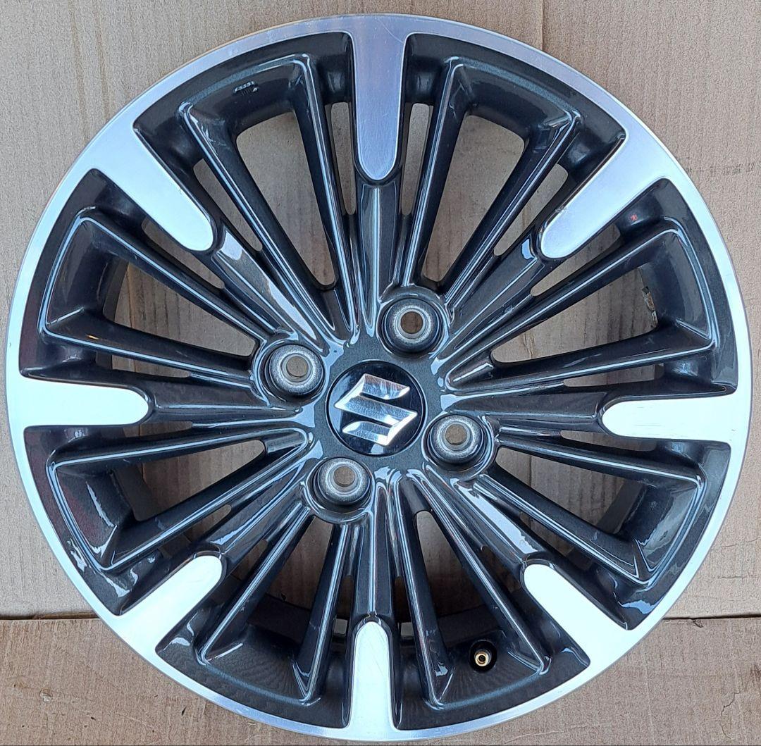 TOMO様スズキ スペーシア カスタム MK53S 純正ホイール15インチ 4本