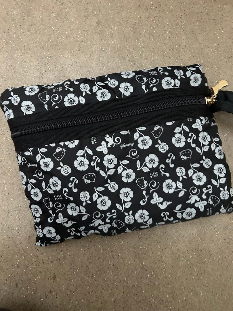 スワニーキャリーバッグLサイズ　イス付き おまけあり