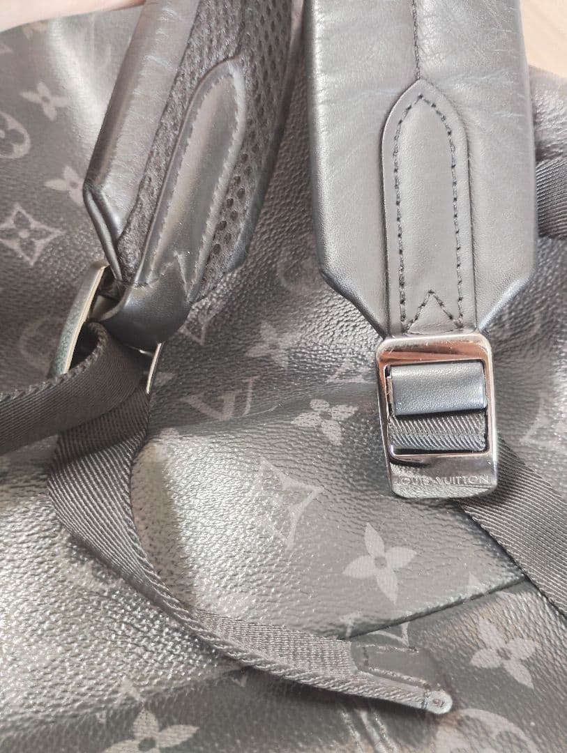 行*う様 LOUIS VUITTON　バックパック