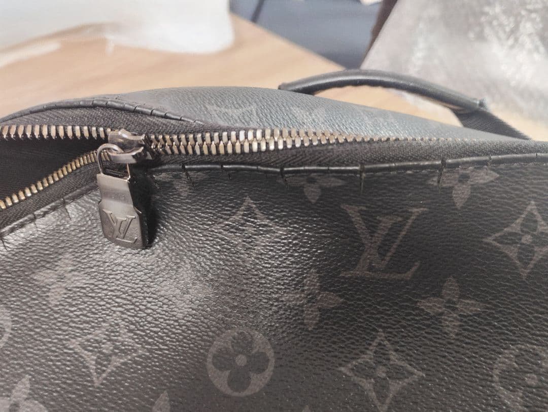 行*う様 LOUIS VUITTON　バックパック