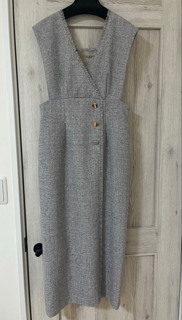 アプワイザーリッシェのラップツイードジャンスカ　ライトグレーＭ