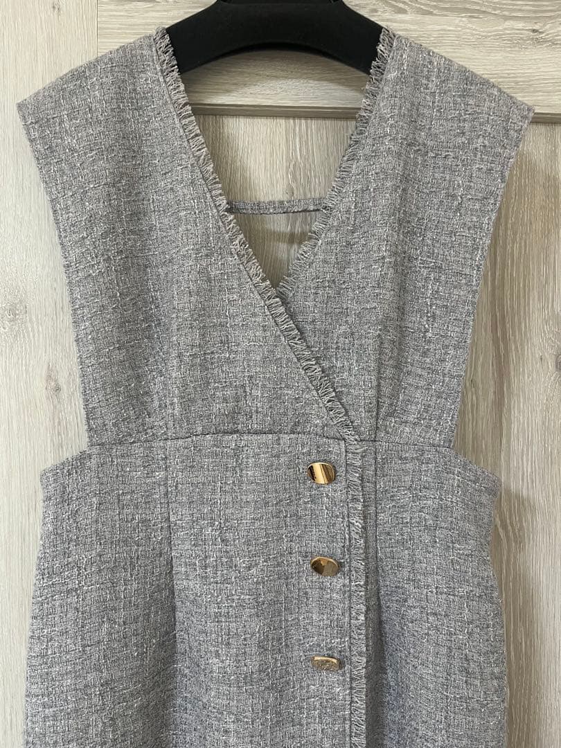 アプワイザーリッシェのラップツイードジャンスカ　ライトグレーＭ