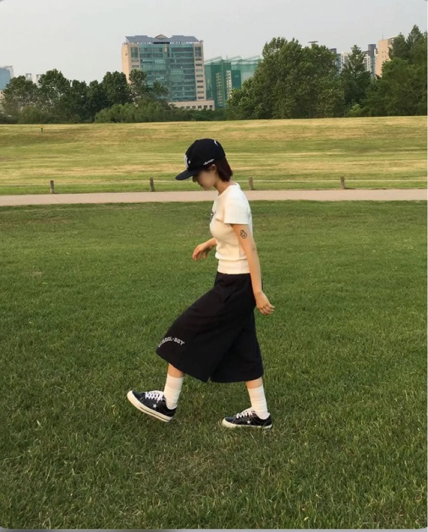 パンツ AEAE TRUNK LAYERED SWEATSHORTS