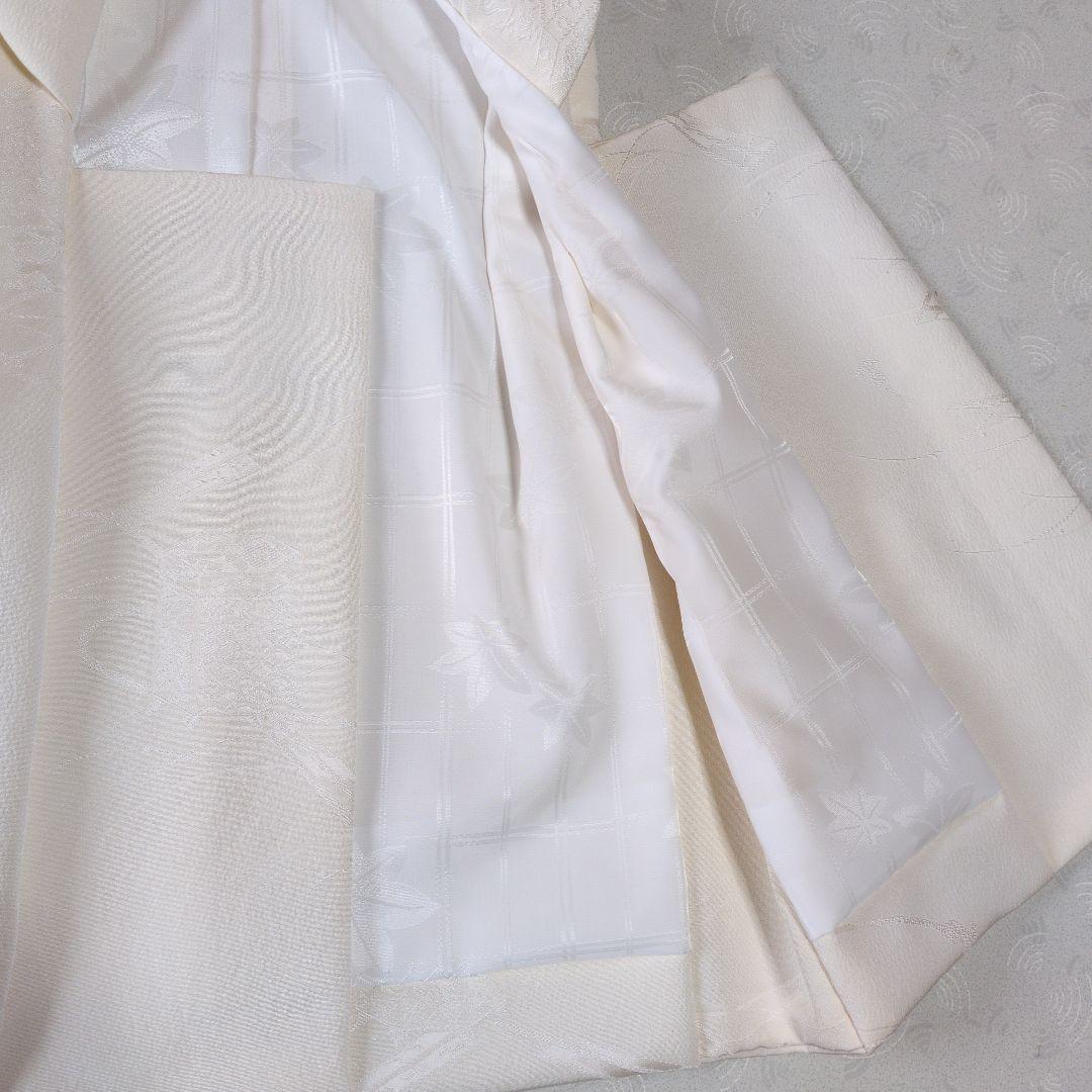 七五三３歳正絹縮緬柄入りの被布(新品）ミルキーホワイト色