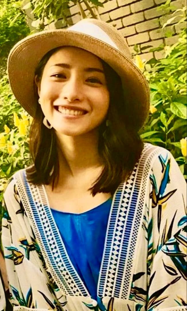 アシーナニューヨーク●極美品●石原さとみ着用モデル カミラ リボンストローハット