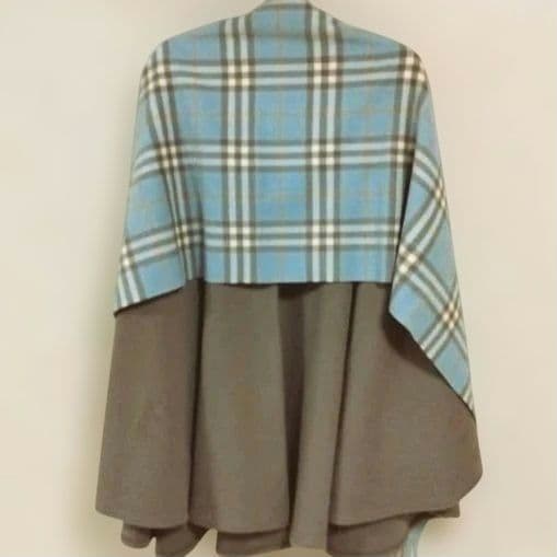 希少／バーバリーBurberry／ポンチョ／ケープコート／ノバチェック／3way