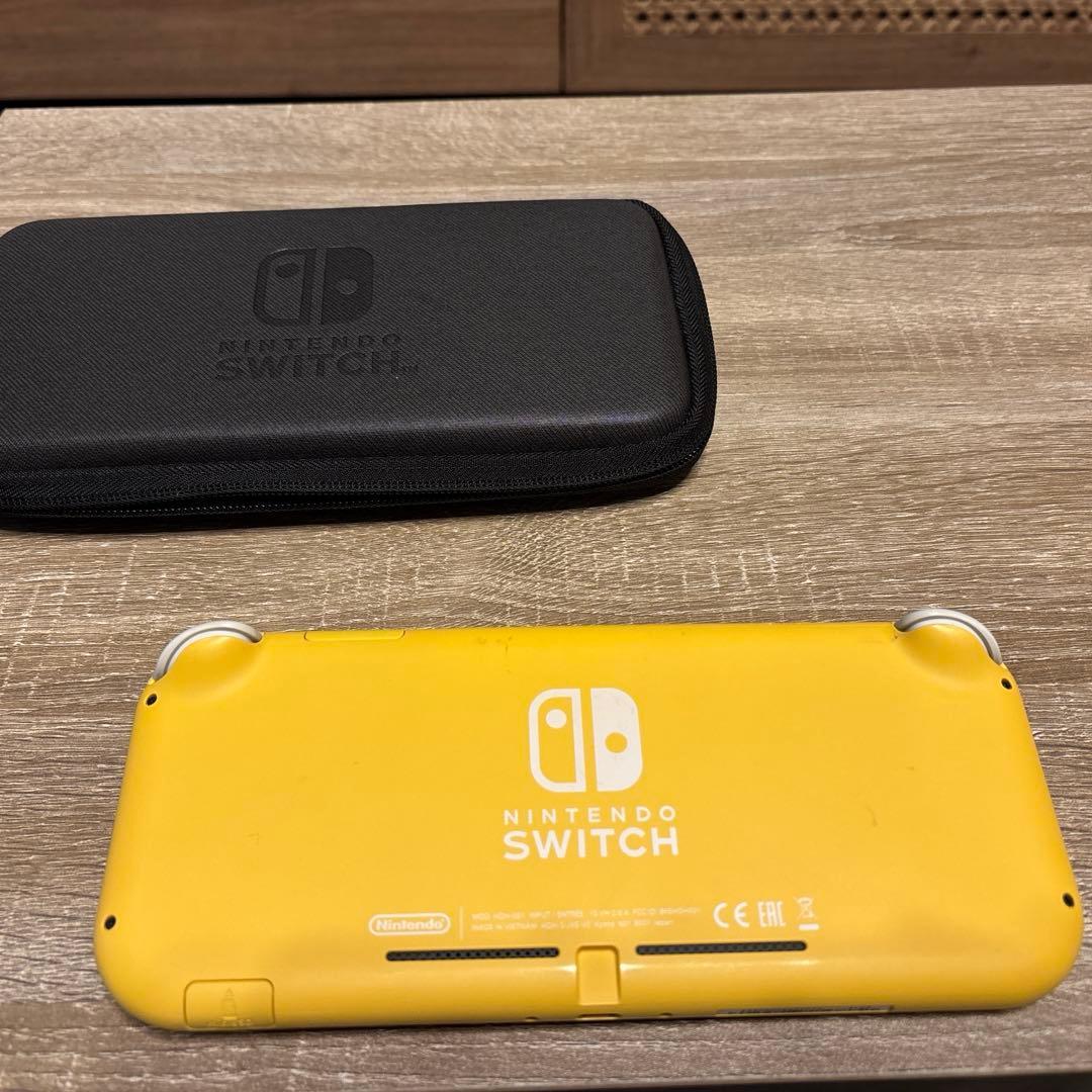 【ケース付き】Nintendo Switch Lite イエロー 本体