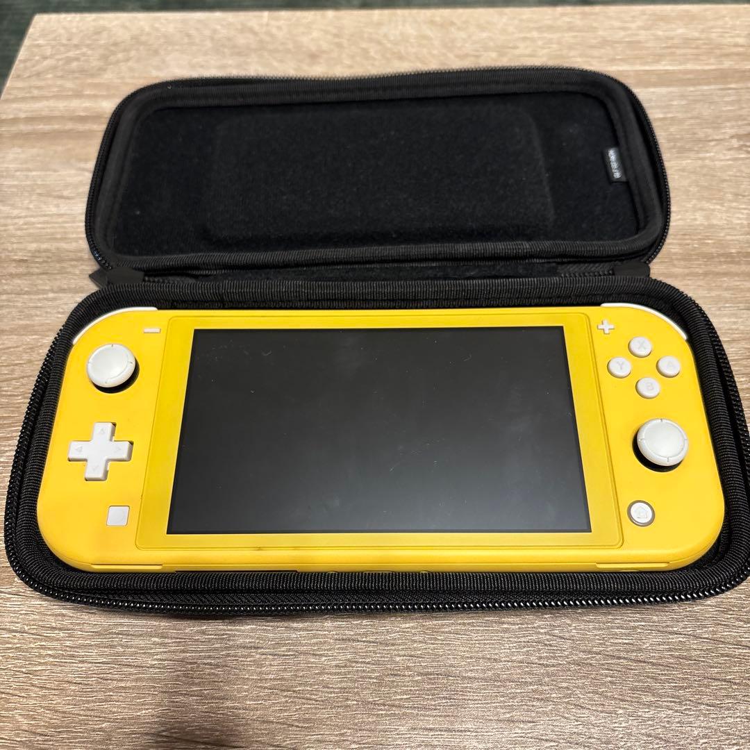 【ケース付き】Nintendo Switch Lite イエロー 本体