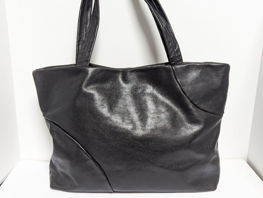 石見銀山 群言堂 トートバック　本革　レザー　黒 A4