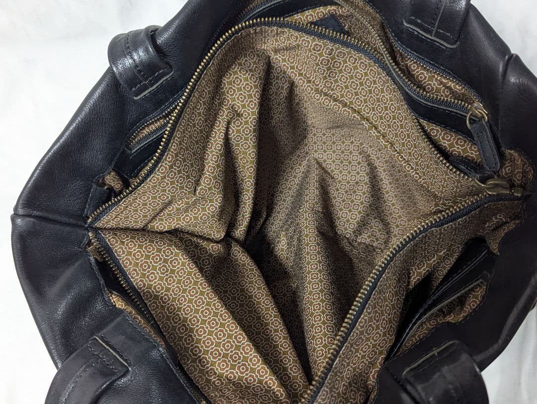 石見銀山 群言堂 トートバック　本革　レザー　黒 A4