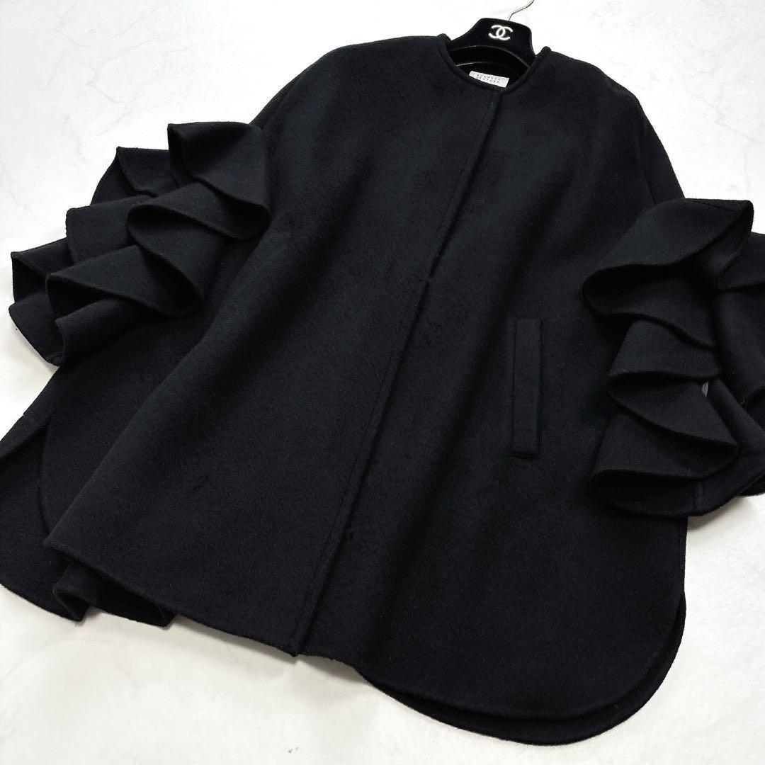 【BARNEYS NEW YORK】定価10万　高級ウール　フリルケープコート