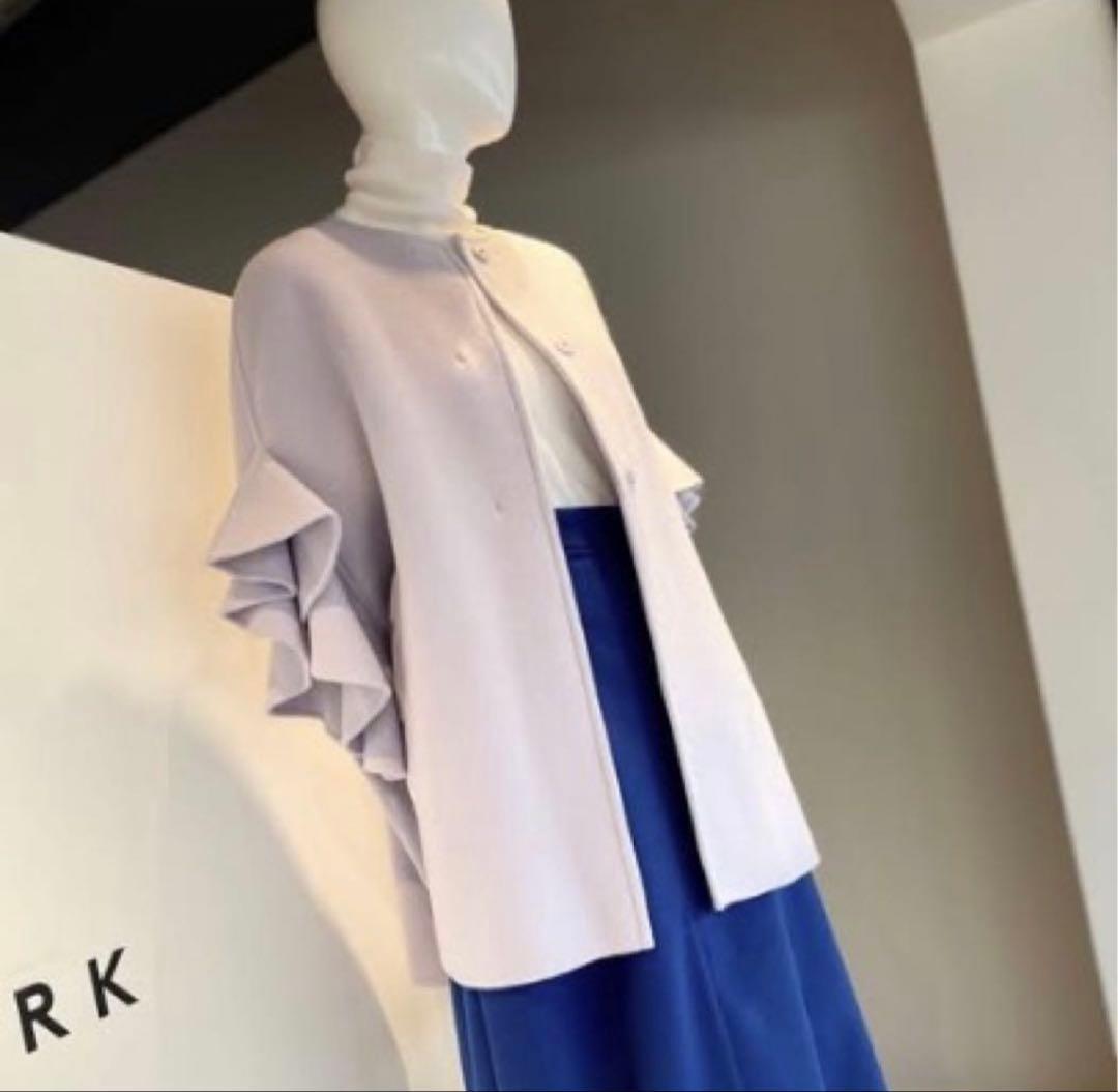 【BARNEYS NEW YORK】定価10万　高級ウール　フリルケープコート