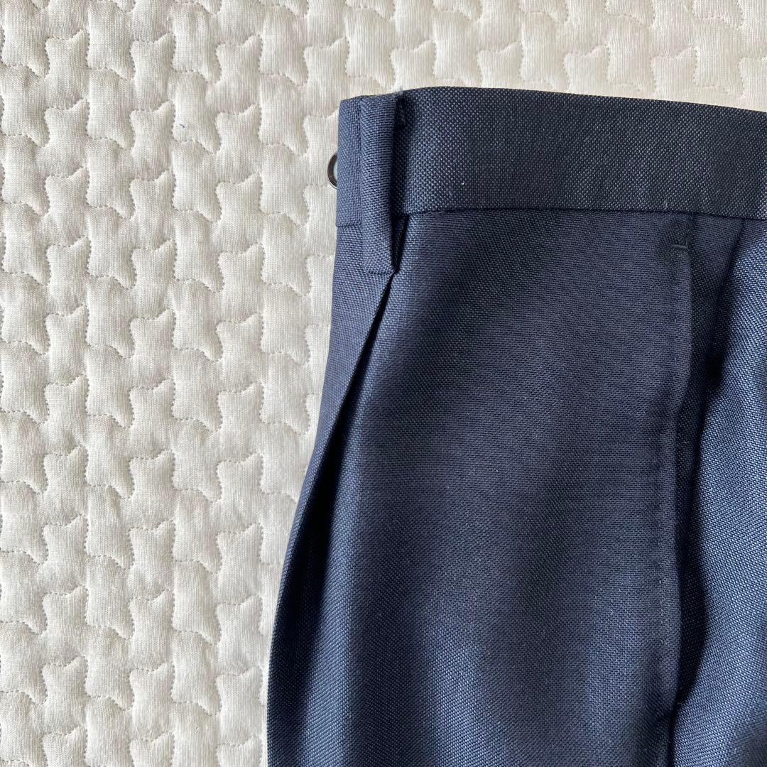 【39】ブリッラペルイルグストネイビーソリッドスーツドーメル生地モヘア