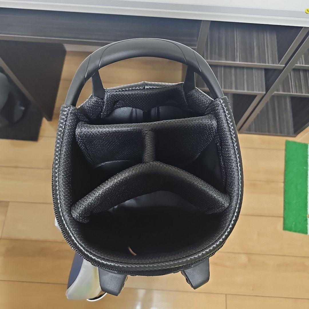 値下げしました！TaylorMade QI10 スタンド式キャディバッグ