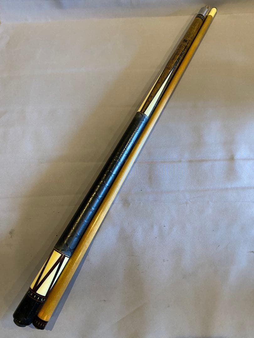 オールドAdam cue ヘルムステッター（Helmstetter）