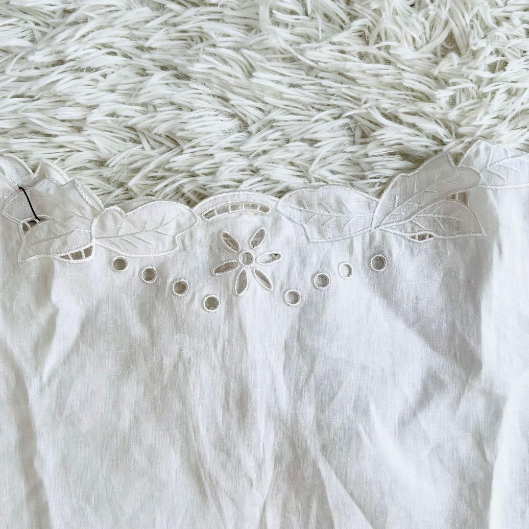 25ss 新品タグ付き ビアズリー 白 パネル刺繍リネンポンチョ 麻100%