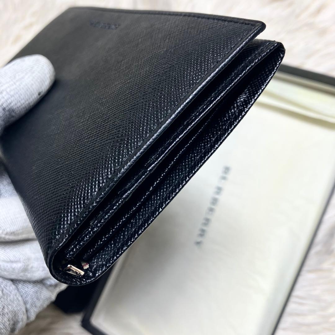 【未使用】バーバリー 二つ折り ノバチェックレザー ブラック 箱付き