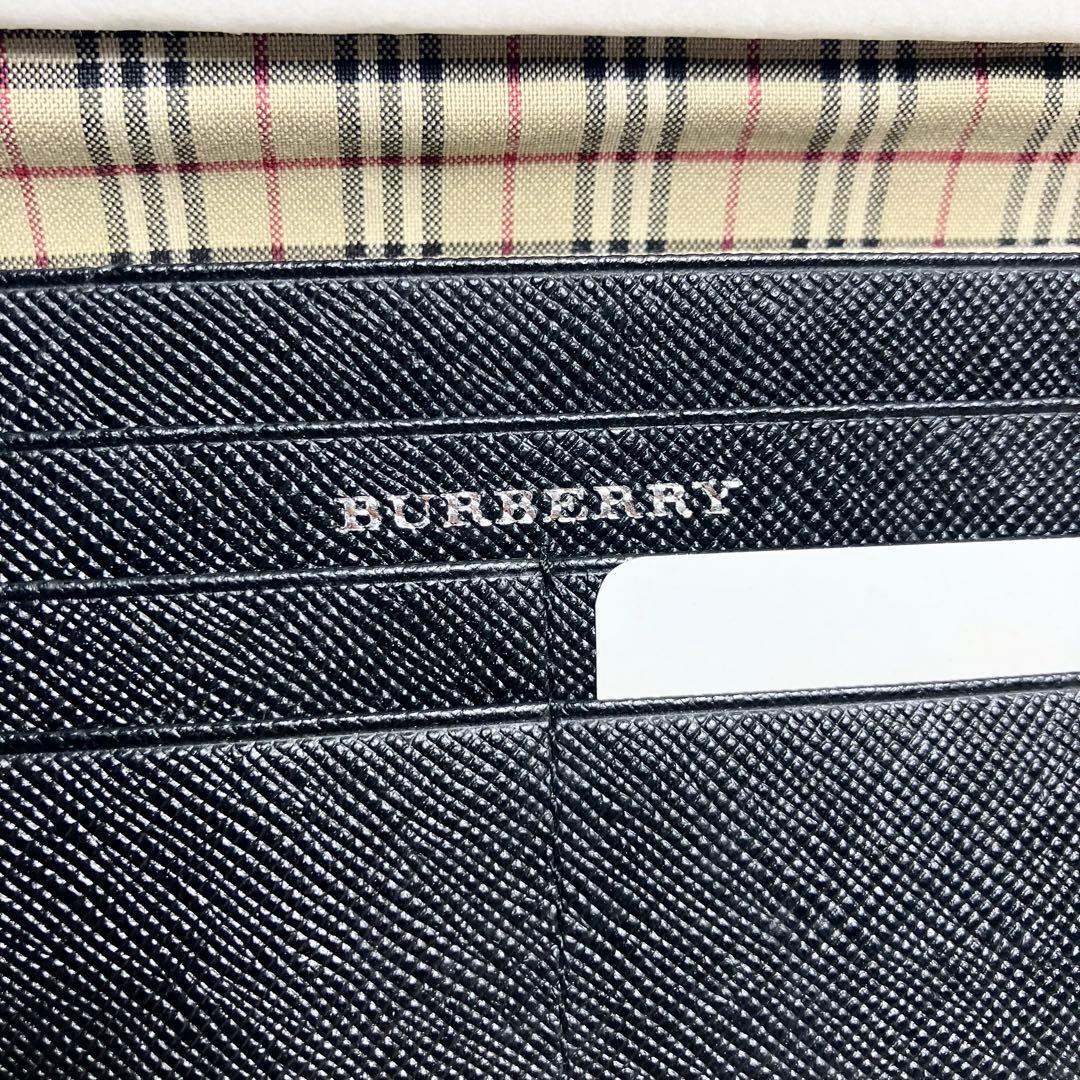 【未使用】バーバリー 二つ折り ノバチェックレザー ブラック 箱付き