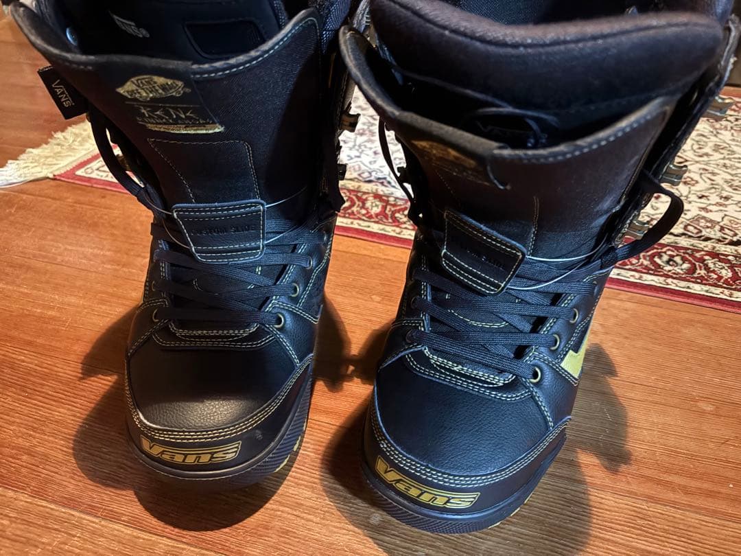 25-26 VANS/バンズ INVADO PRO Rene Rinnekang