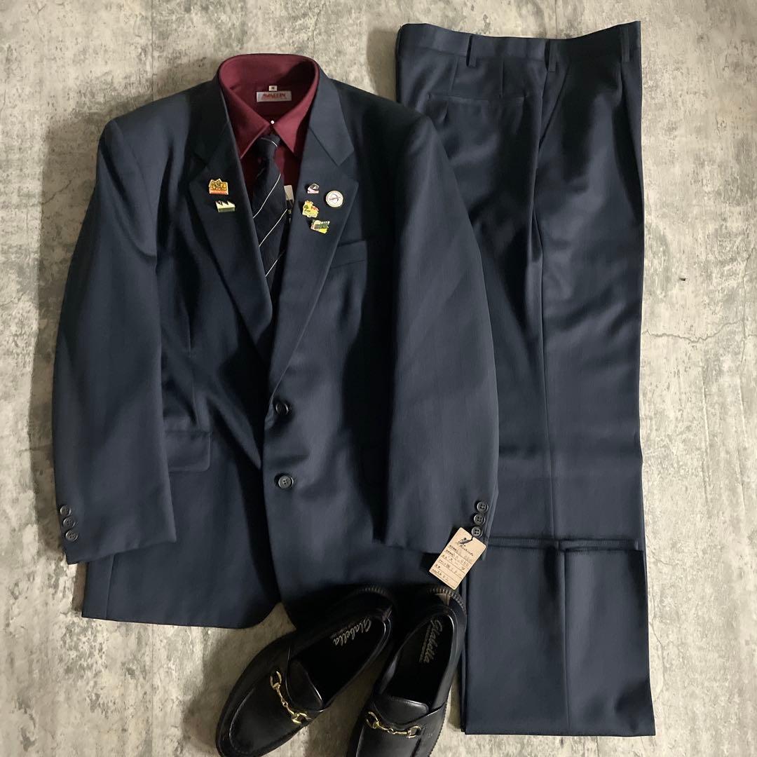 Z*y様 未使用 超特価 GIORGIO ARMANIネクタイ レアカラー 高級