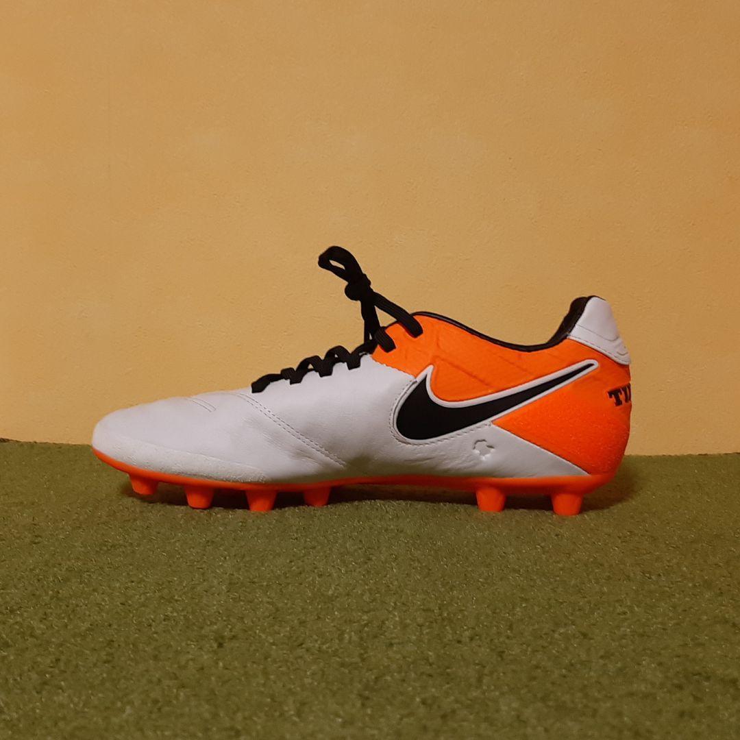 新品 サッカースパイク ナイキ ティエンポ HG 廃盤 激レア 26.5cm
