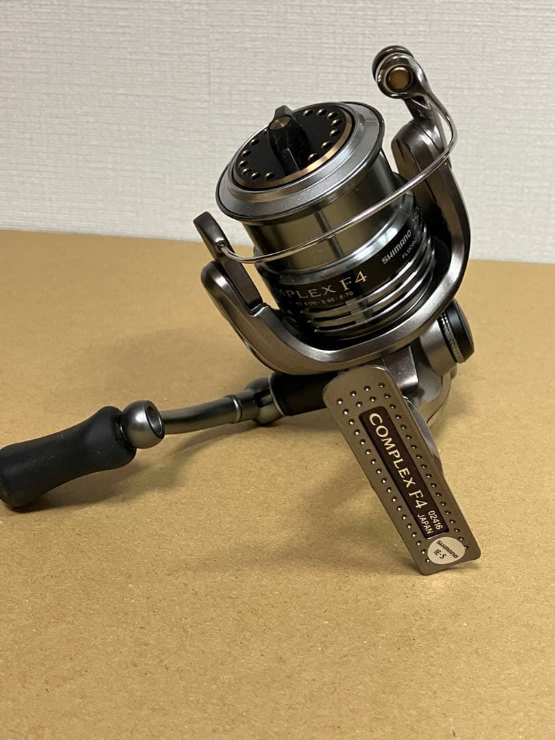 値下げ！未使用並　極美品　09 コンプレックス 2500HGS F4