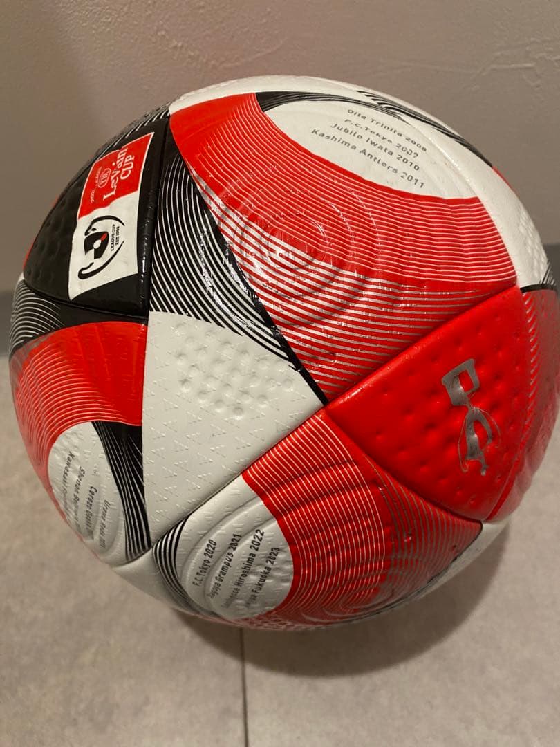 ルヴァンカップ2025 決勝戦　公式球　アディダス