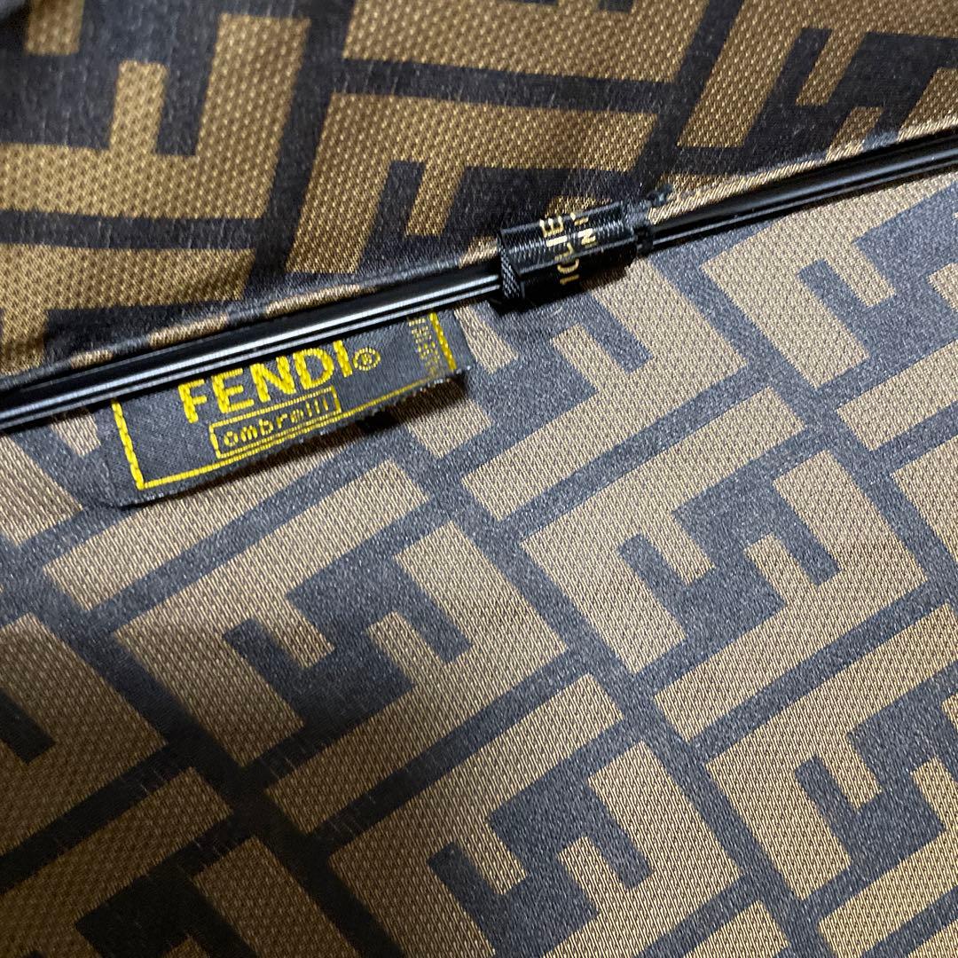 FENDI フェンディ 長傘 ズッカ柄 総柄 ユニセックス 美品 ゴールド