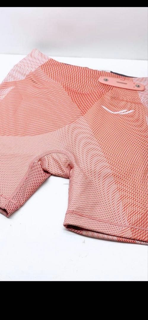 《最新モデル⭐️新品未使用》 シックスパッド パワースーツ ヒップフィット