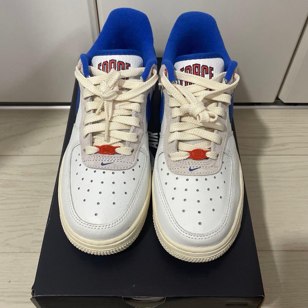 ナイキ ウィメンズ エアフォース1 ロー コマンドフォース 24.0cm